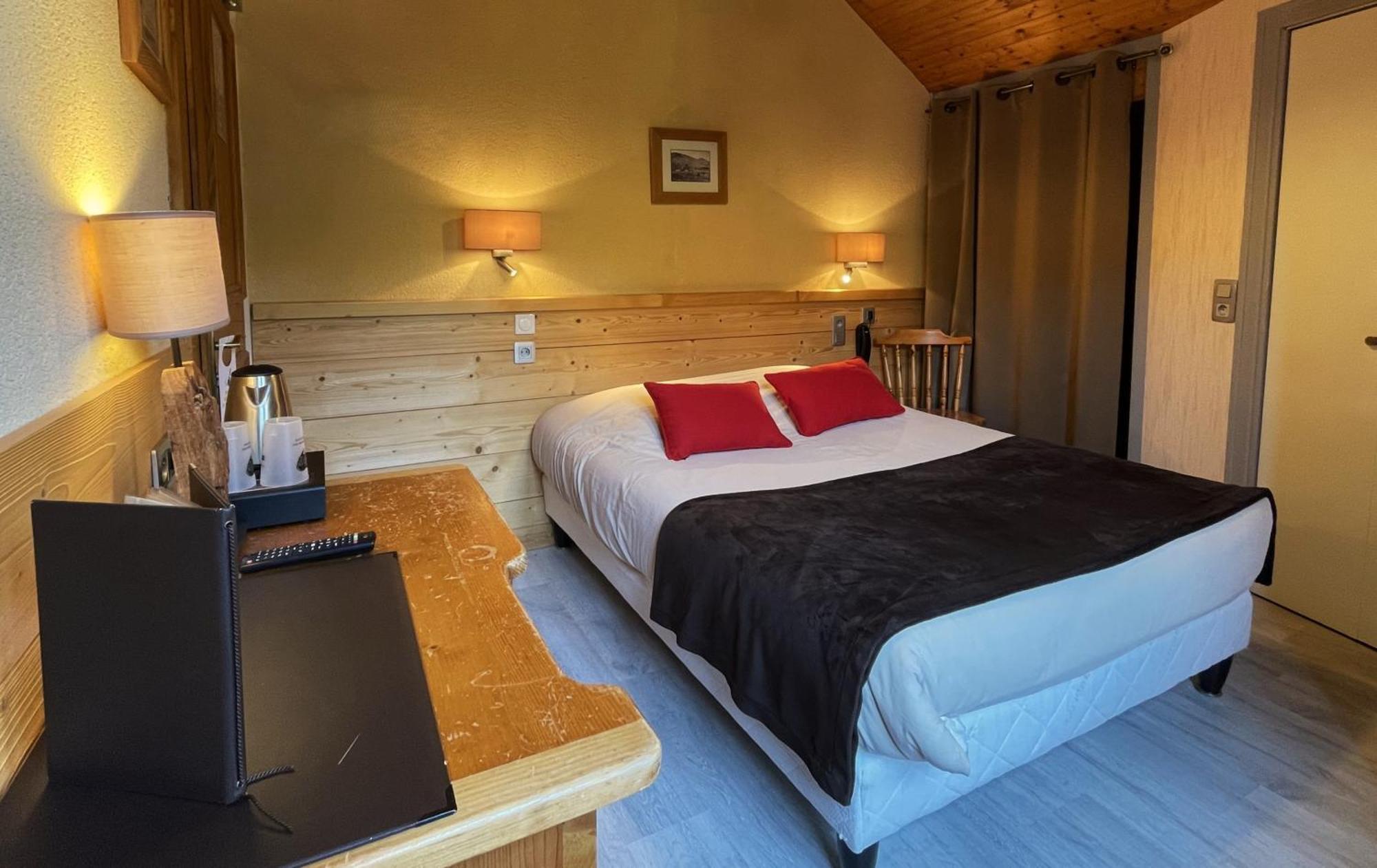Logis Hotel & Spa Beau-Site Saint-Jean-de-Sixt Exterior foto