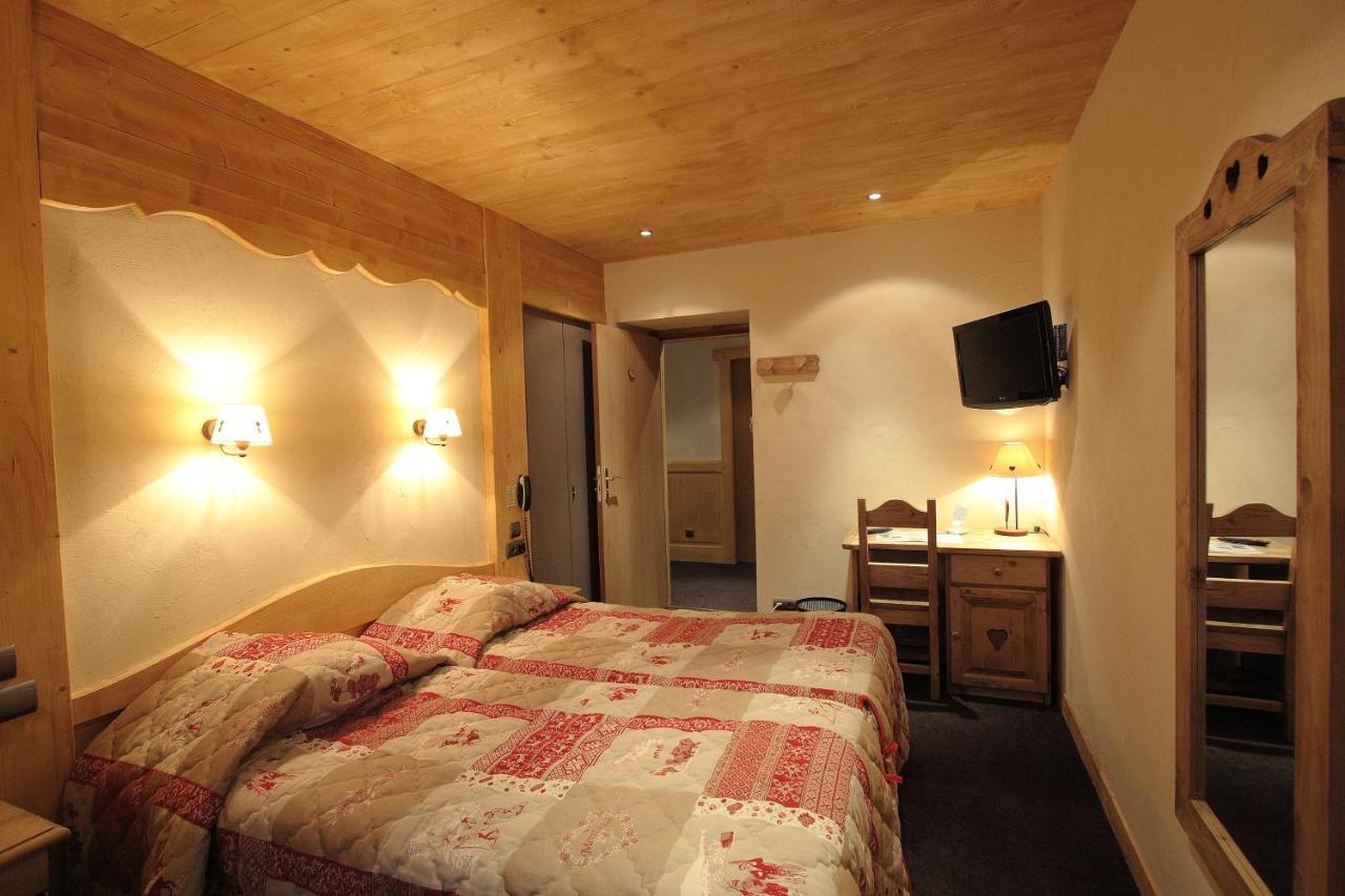 Logis Hotel & Spa Beau-Site Saint-Jean-de-Sixt Habitación foto